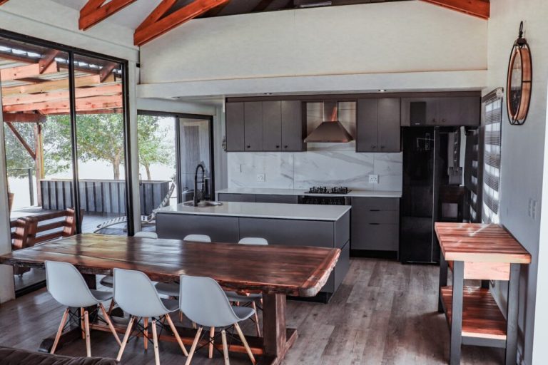 Green Block Timber Home (4)