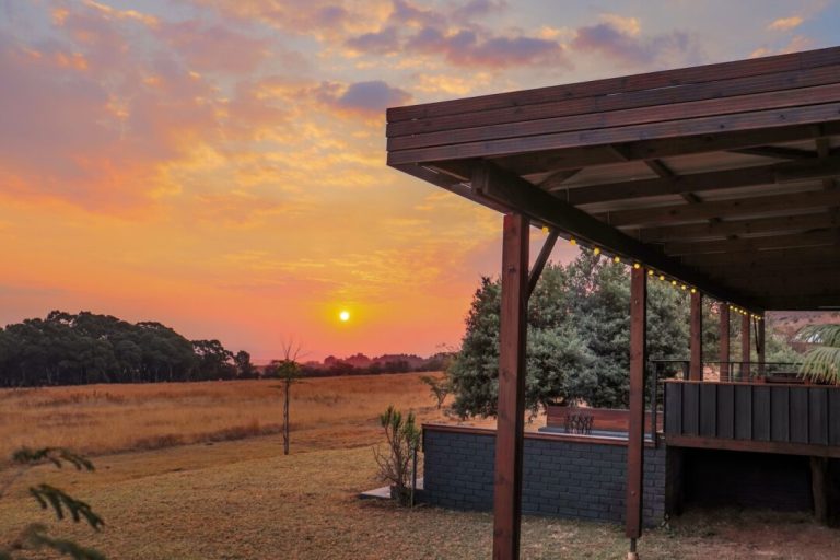 Green Block Timber Home (9)